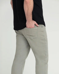 Athletic Fit / Denkhaki™ Sage (Light Green)