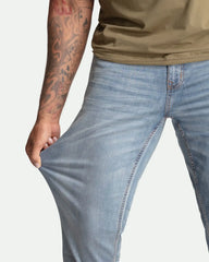 Athletic Fit / Sky (Light Blue)