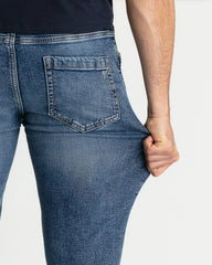 Skinny Fit / Stream  (Med Blue)